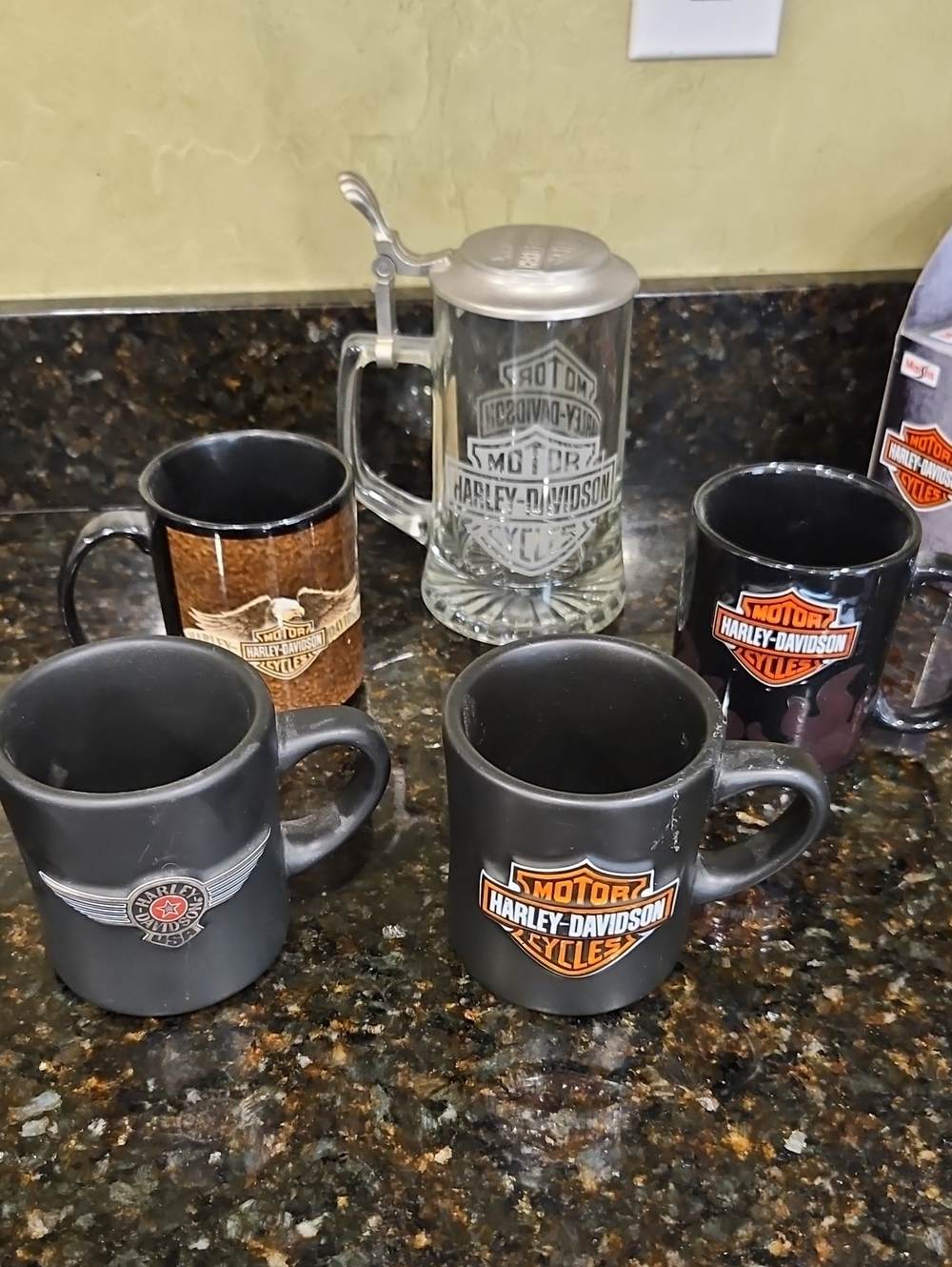 Harley-Davidson Black Mugs Set with Orange Logo Accents
